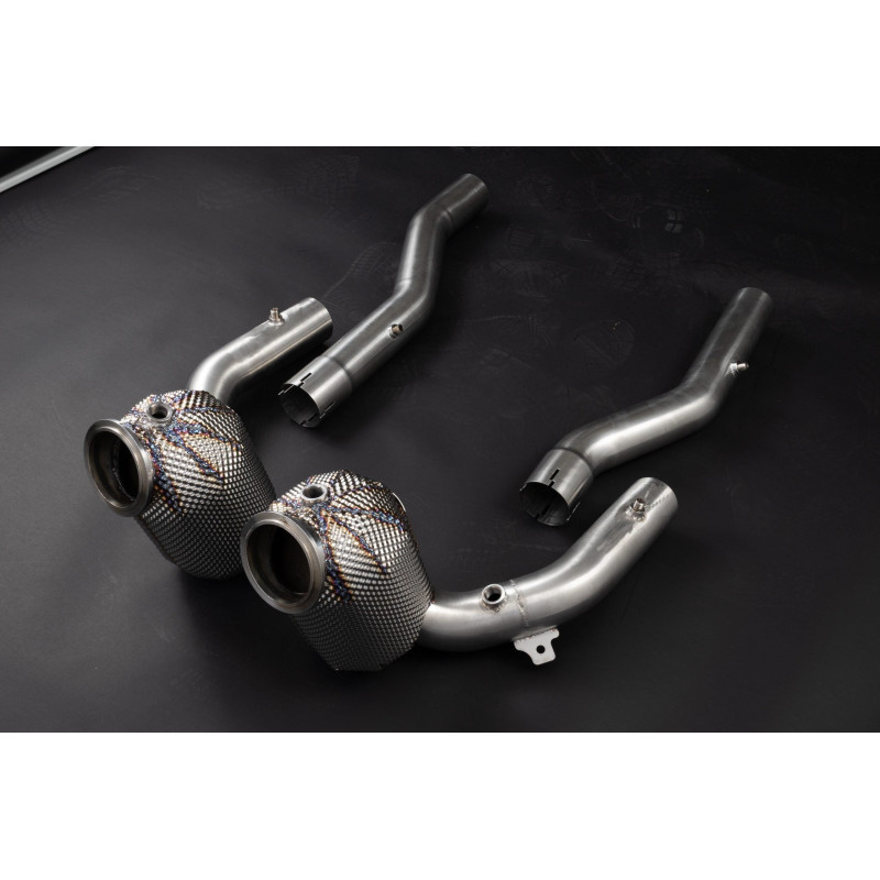 Downpipe aus Edelstahl mit Sportkatalysatoren und Hitzeschutz Capristo Ferrari Roma 2020-2025 02FE13003003
